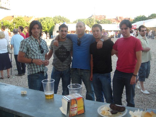 Ruben, Carlos, Ivan, Gallardo y Daniel cuando estaban serenos